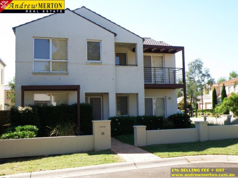 11 Roxburgh Cr, Stanhope Gardens NSW 2768