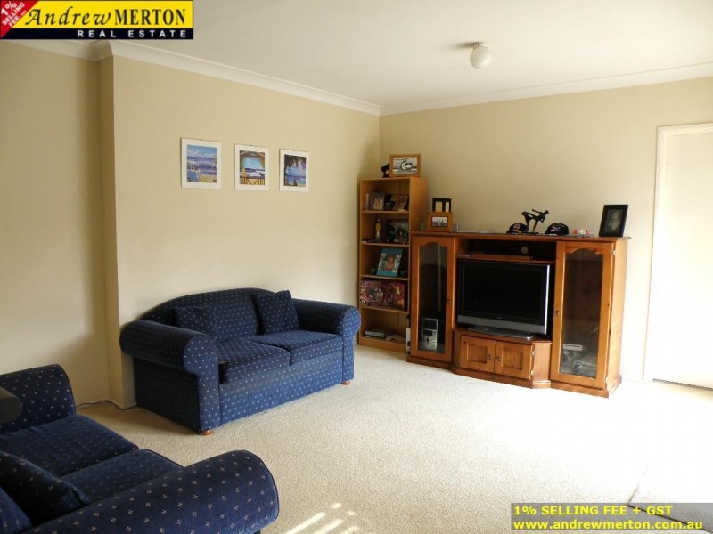 11 Roxburgh Cr, Stanhope Gardens NSW 2768