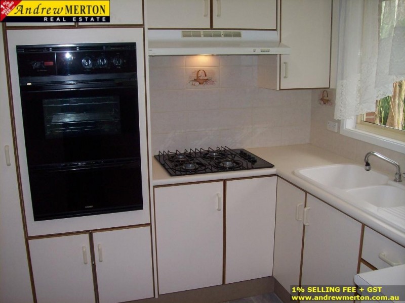 5 Sheoak Pl, Colyton NSW 2760