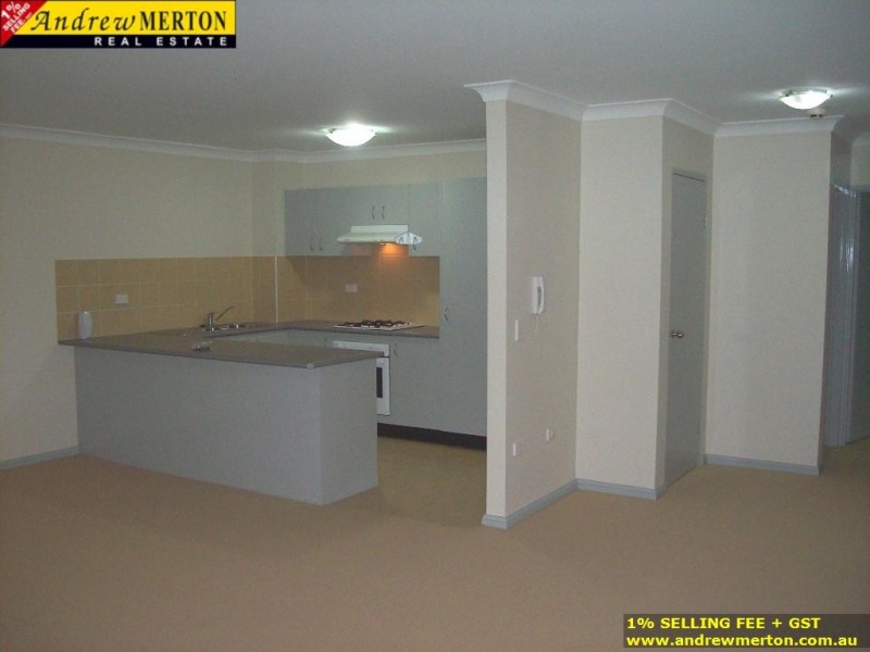 37/5 Fourth Ave, Blacktown NSW 2148