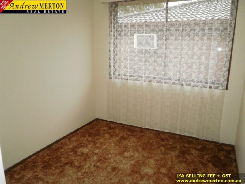 2 Mallory, Dean Park NSW 2761