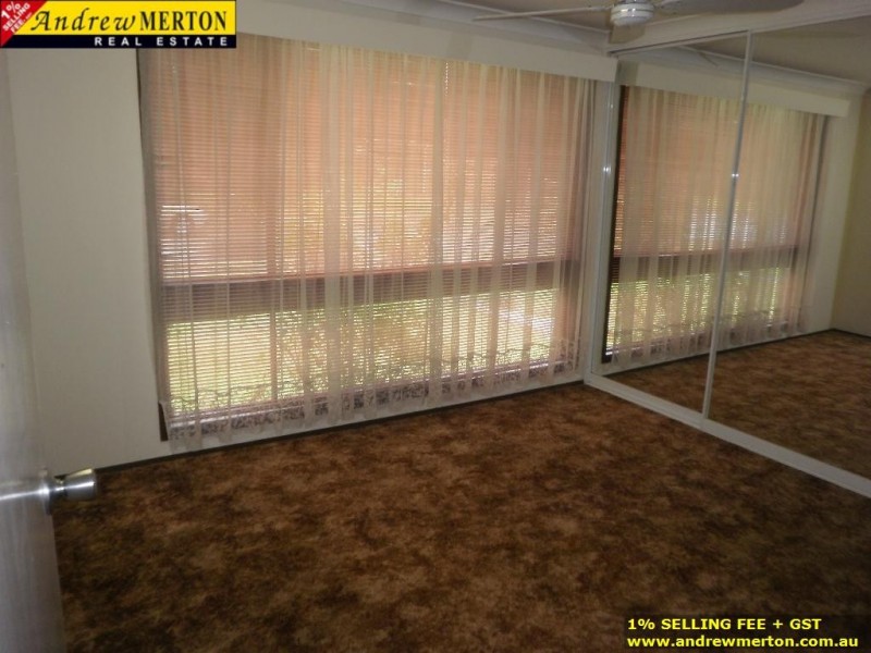 2 Mallory, Dean Park NSW 2761