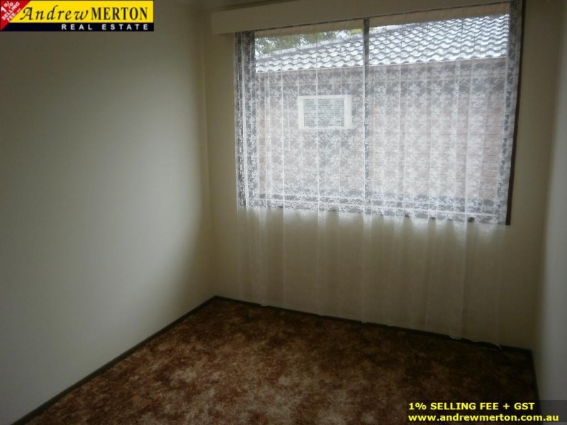 2 Mallory, Dean Park NSW 2761