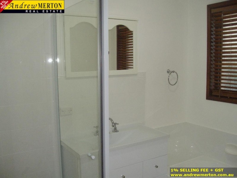 261 Quarter Sessions Rd, Westleigh NSW 2120