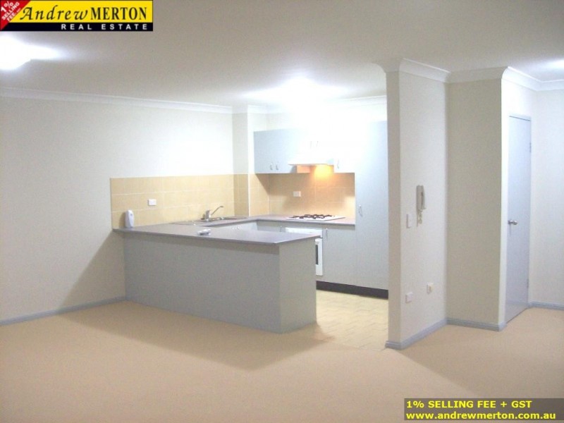 37/5 Fourth Ave, Blacktown NSW 2148