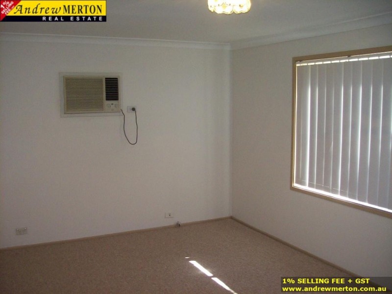 26 Elwood Crs, Quakers Hill NSW 2763