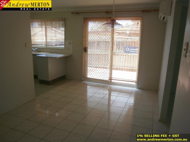 14 masiku, Glendenning NSW 2761