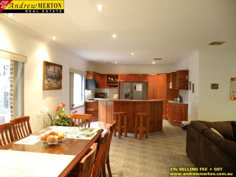 23 Crestview Dr, Glenwood NSW 2768