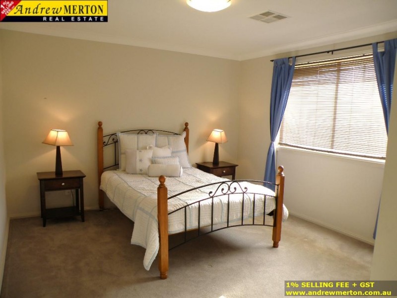 38 Rothwell Cct, Glenwood NSW 2768