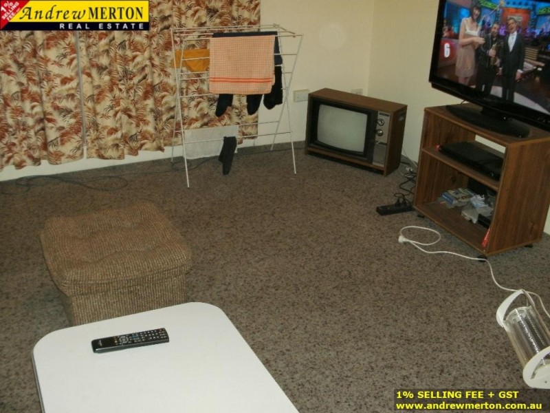 63-64 Park Av, Kingswood NSW 2340