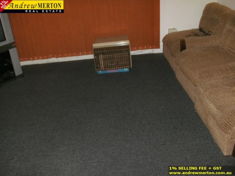 63-64 Park Av, Kingswood NSW 2340