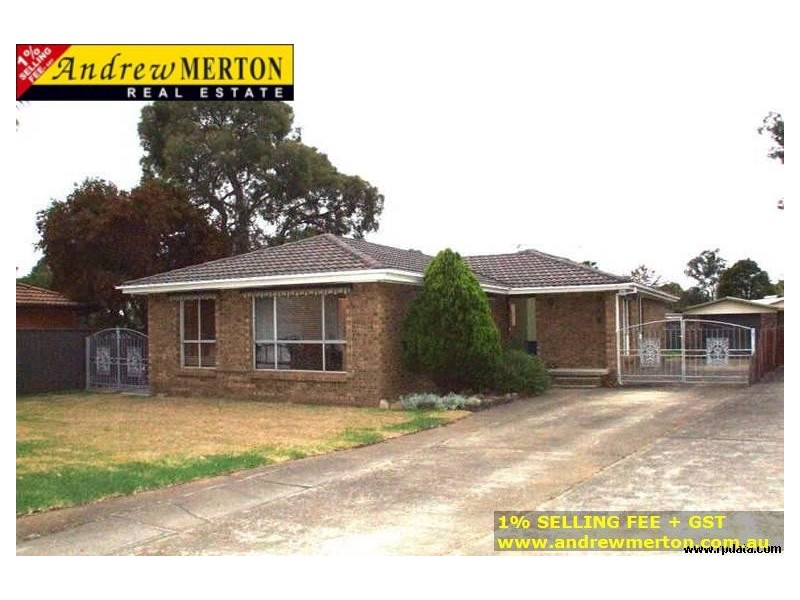 13 Tulip Pl, Quakers Hill NSW 2763