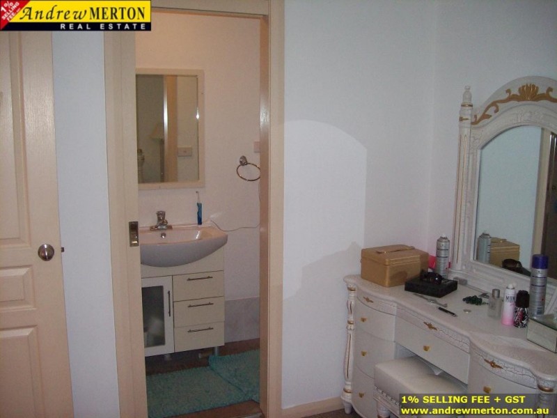 8/57 Doonside Cr, Blacktown NSW 2148