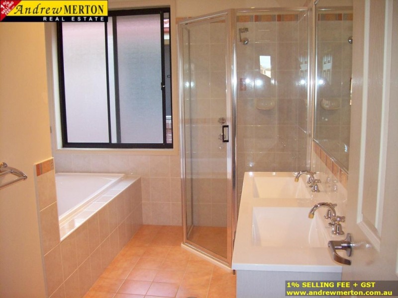 10 Denis Winston Drive, Doonside NSW 2767