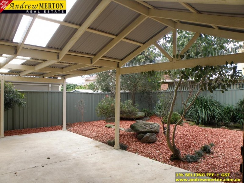 8 Collins Pl, Rouse Hill NSW 2155