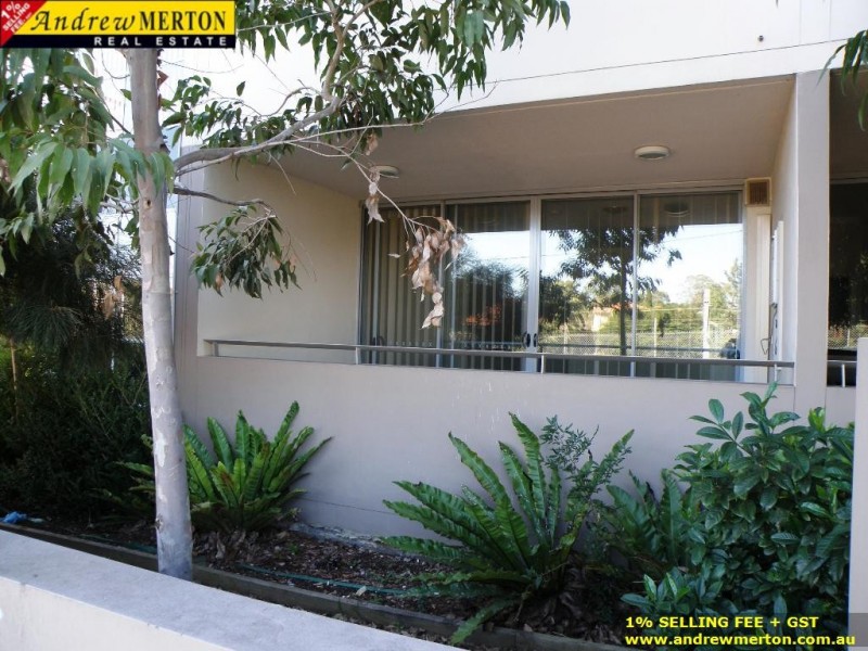 1/2 – 6 Lydbrook St, Westmead NSW 2145