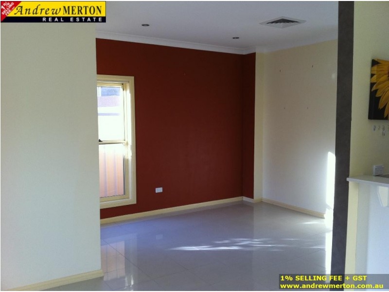 1/14 Tungarra Road, Girraween NSW 2145