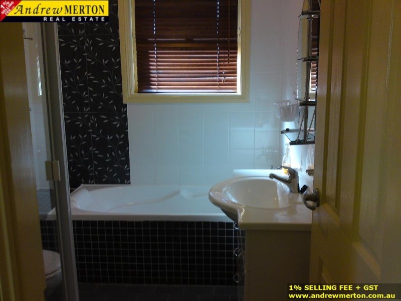 1/14 Tungarra Road, Girraween NSW 2145