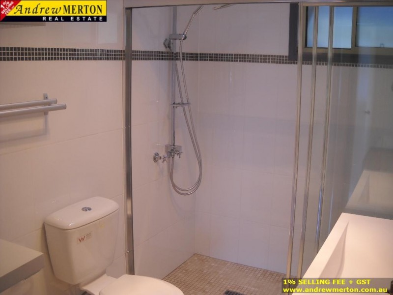 6 Jensen St, Colyton NSW 2760