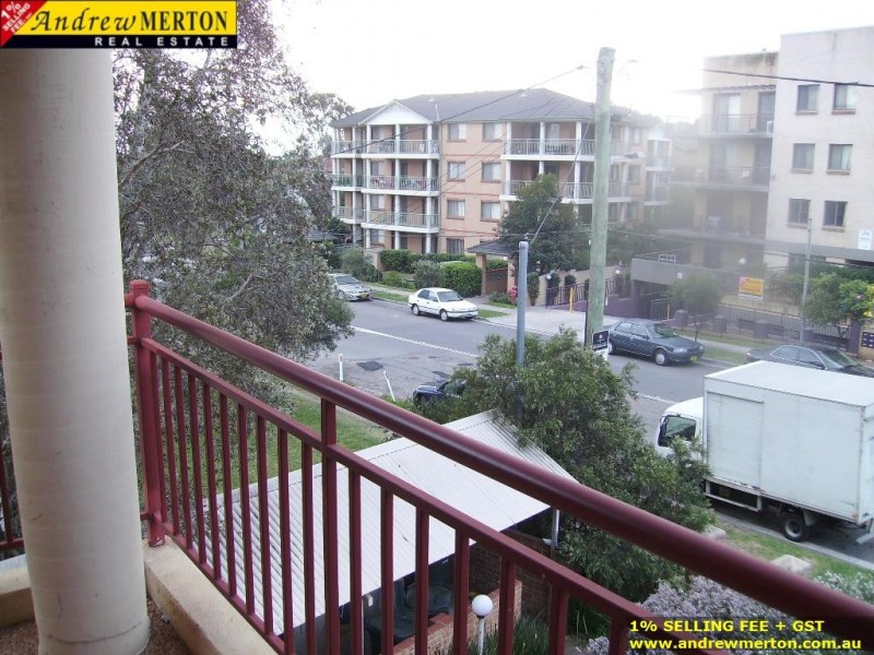 5/2 Fourth Ave, Blacktown NSW 2148