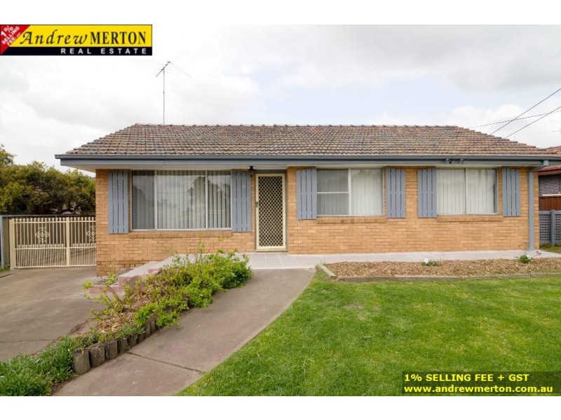 6 Jensen St, Colyton NSW 2760