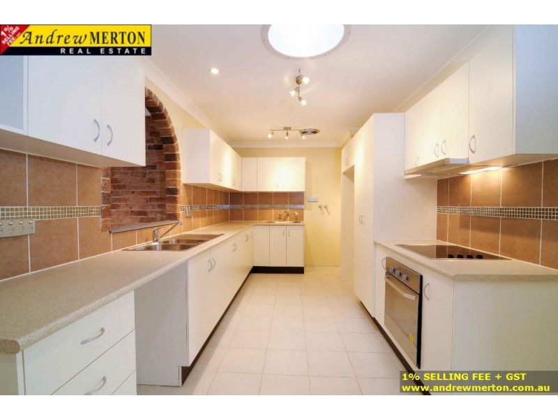 6 Jensen St, Colyton NSW 2760