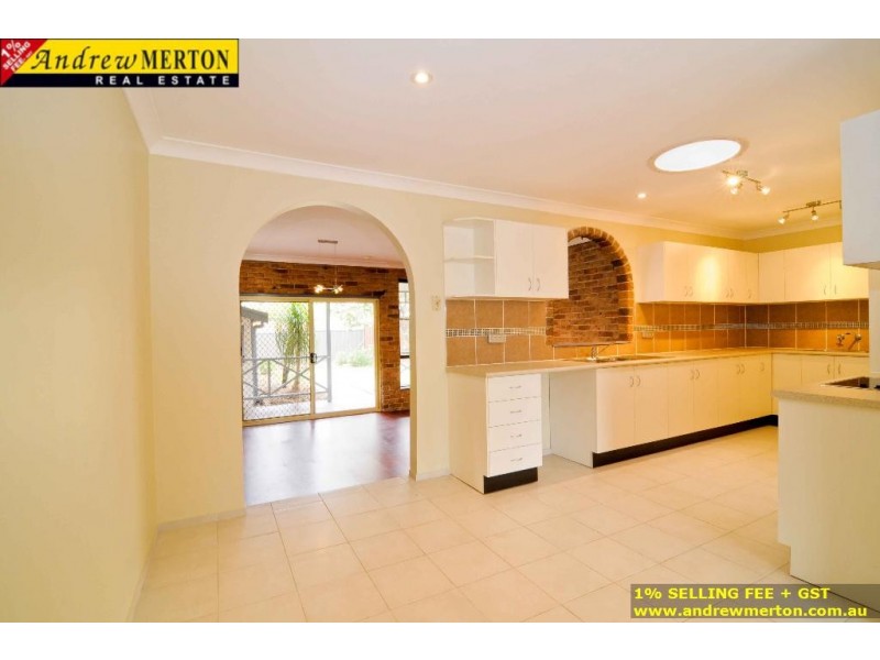 6 Jensen St, Colyton NSW 2760