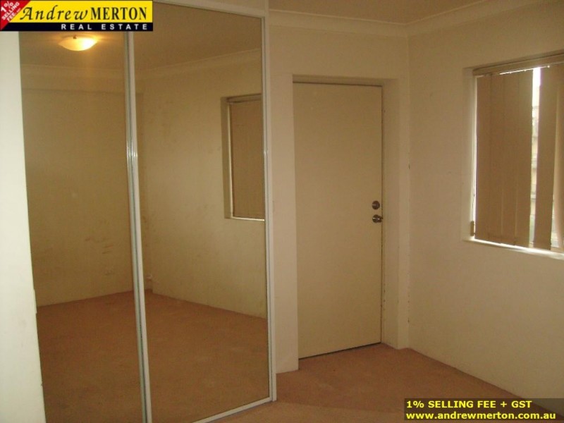 5/2 Fourth Ave, Blacktown NSW 2148