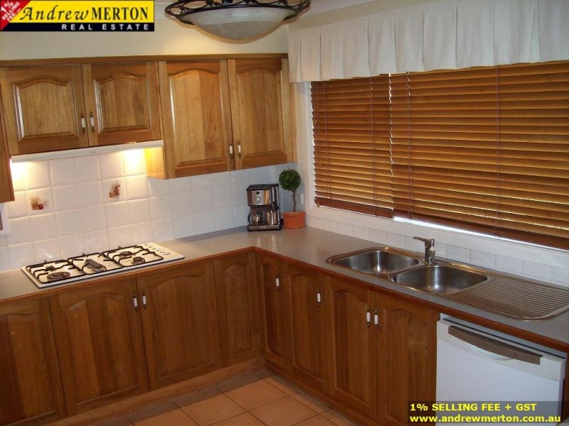 11 Rustic Place, Woodcroft NSW 2767