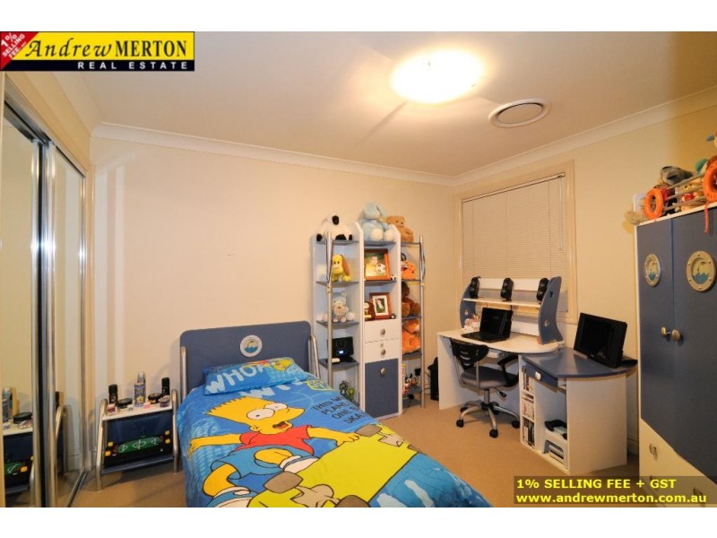 33 Bonaccordo Road, Quakers Hill NSW 2763