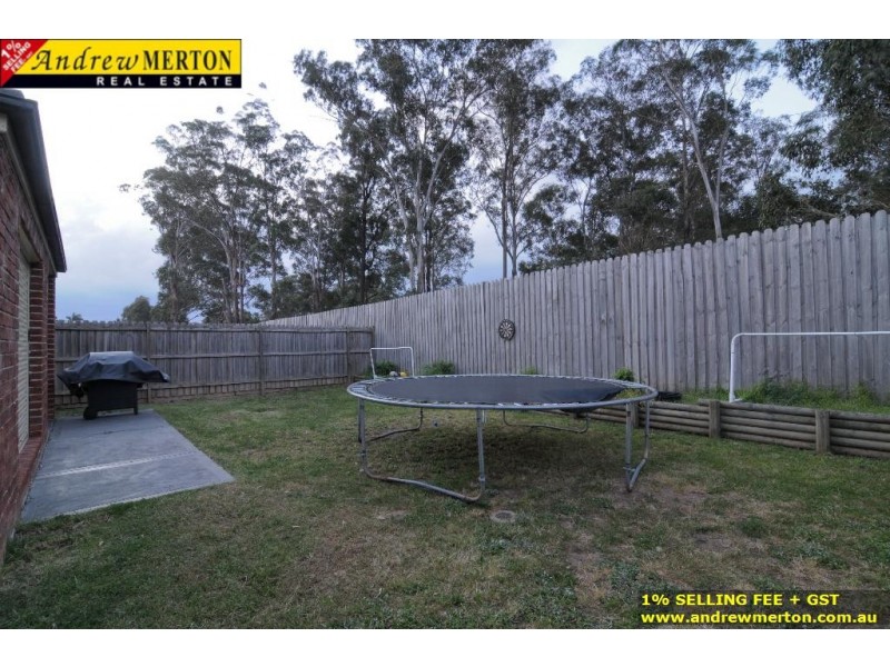33 Bonaccordo Road, Quakers Hill NSW 2763