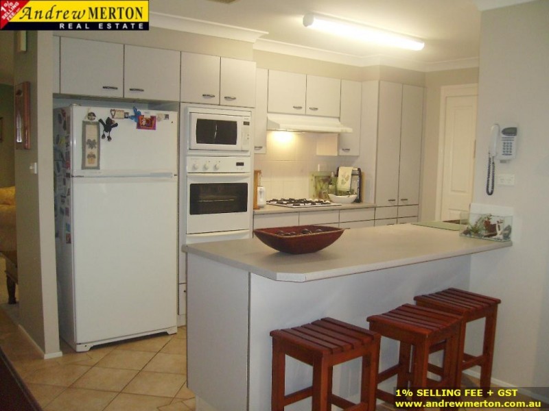 24 Reycroft Ave, Quakers Hill NSW 2763