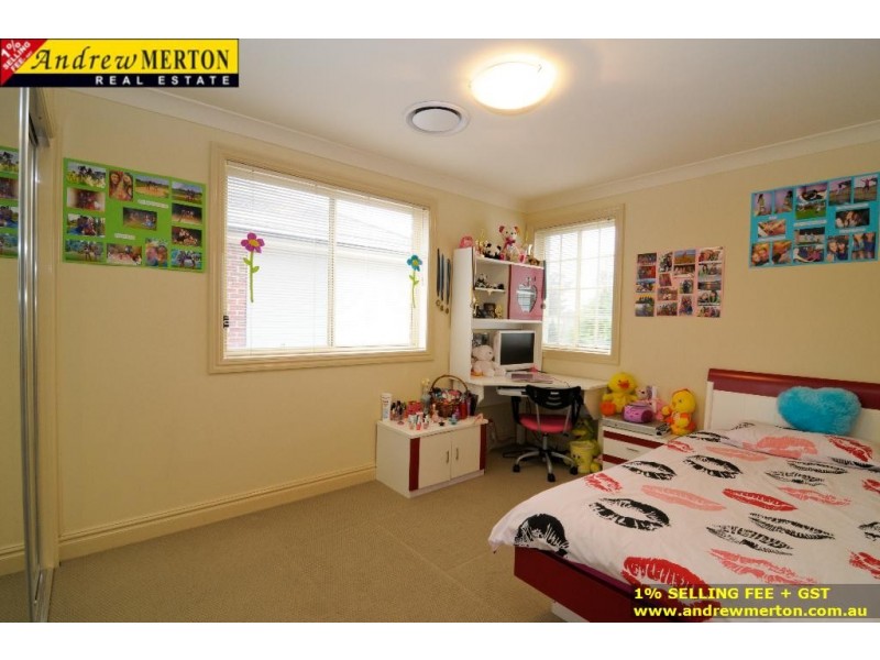 33 Bonaccordo Road, Quakers Hill NSW 2763