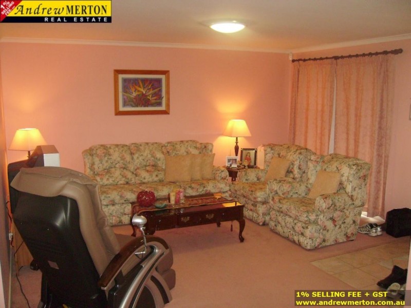 15 Lakewood Drive, Woodcroft NSW 2767