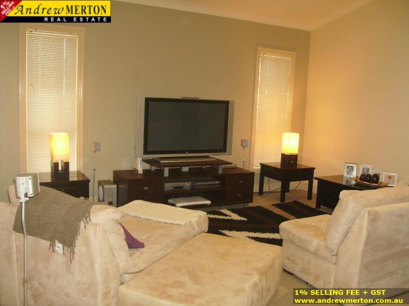 43 Bonaccordo  Rd, Quakers Hill NSW 2763