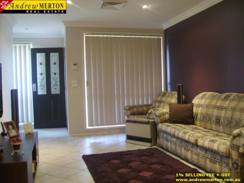 9 Morgan Pl, Glendenning NSW 2761