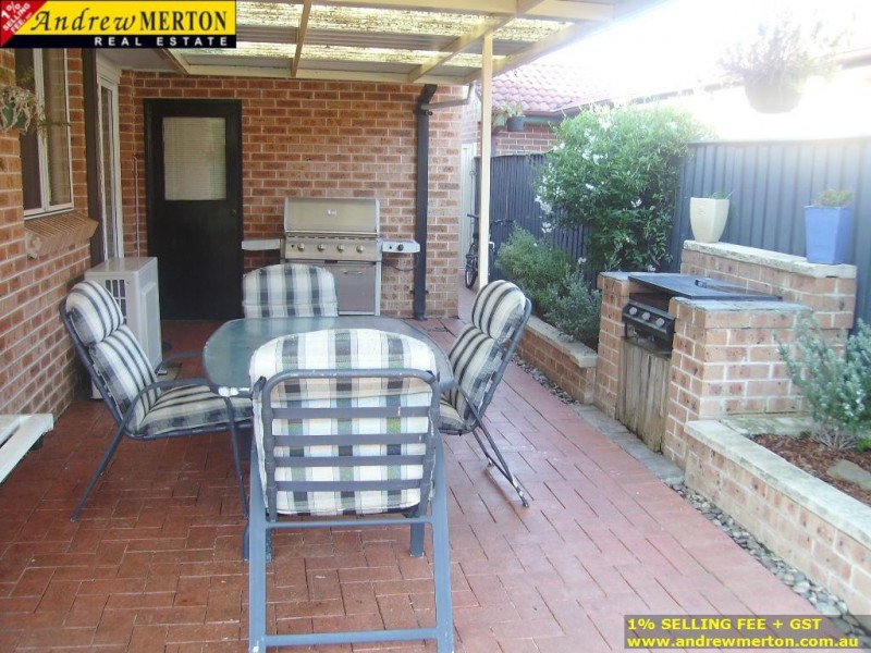 9 Morgan Pl, Glendenning NSW 2761