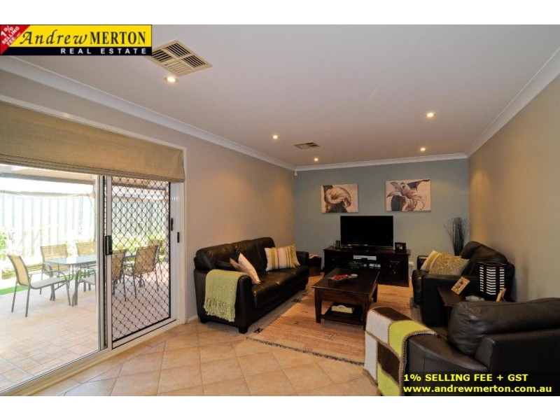 24 Reycroft Ave, Quakers Hill NSW 2763
