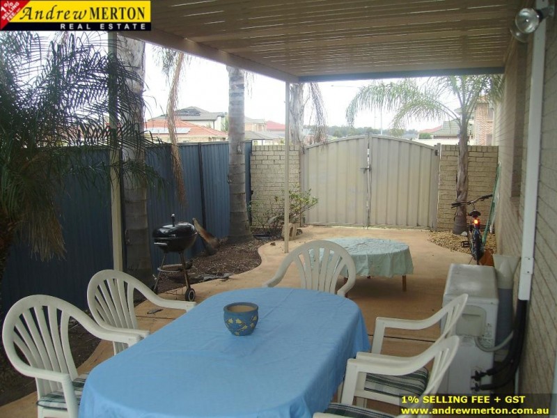 15 Lakewood Drive, Woodcroft NSW 2767