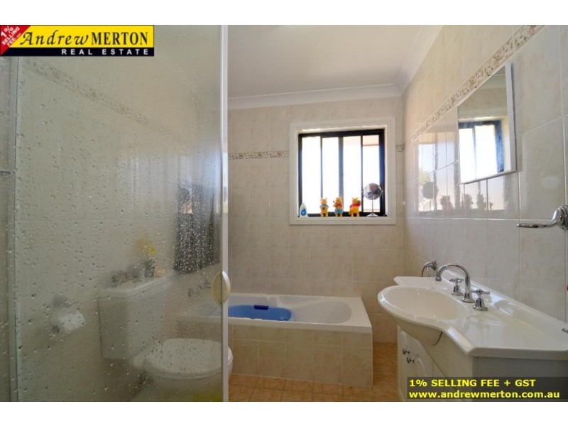 14/28 Carinya St, Blacktown NSW 2148