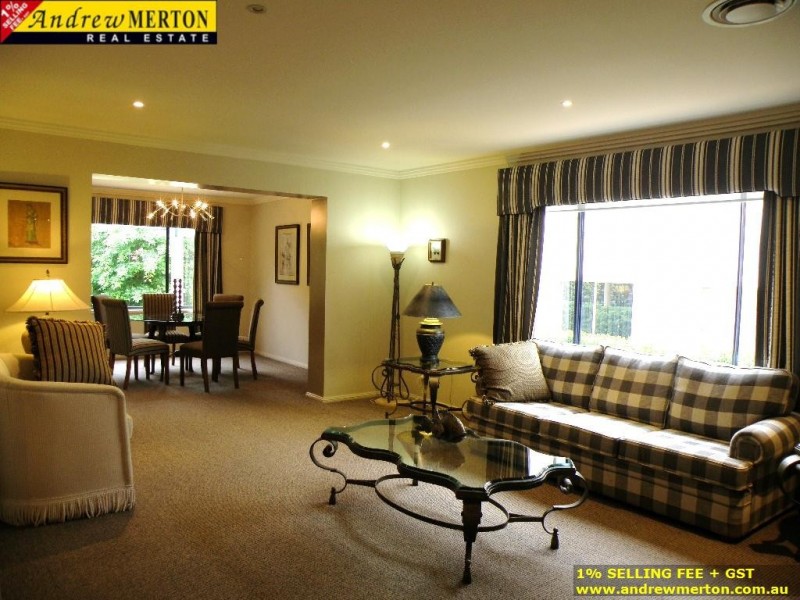 9100 River Oak Cct, Kellyville NSW 2155