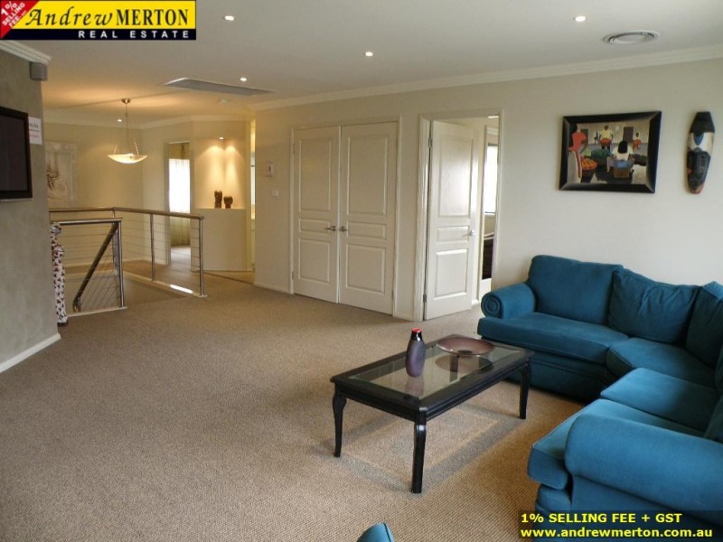 9100 River Oak Cct, Kellyville NSW 2155