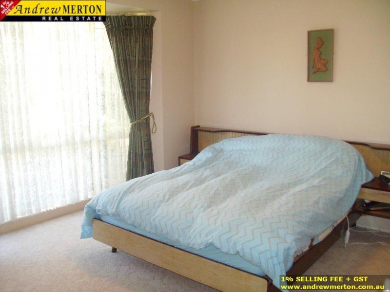 6 Hillcrest street, Quakers Hill NSW 2763