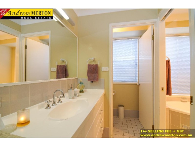 24 Reycroft Ave, Quakers Hill NSW 2763