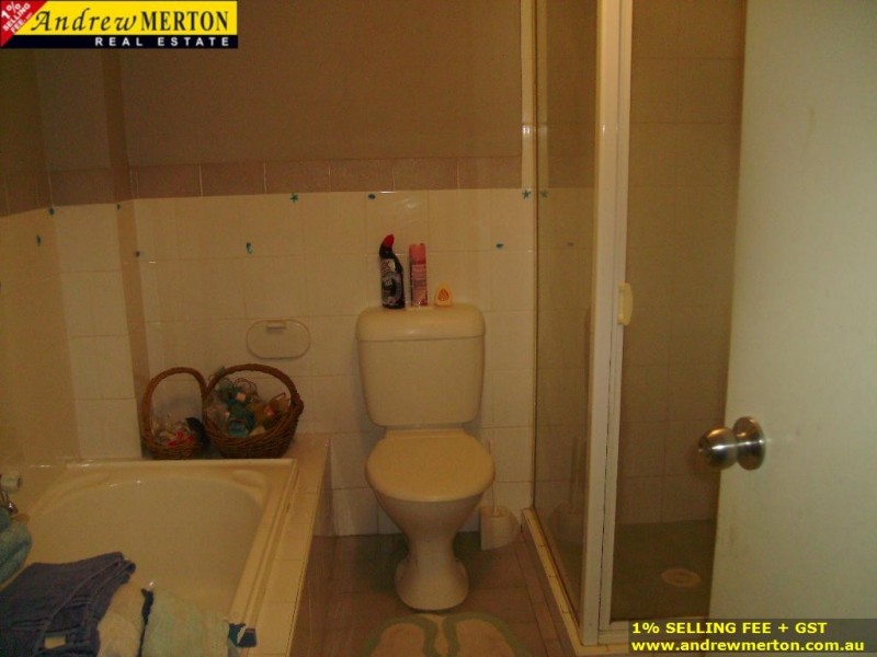 18/2 Fourth Ave, Blacktown NSW 2148