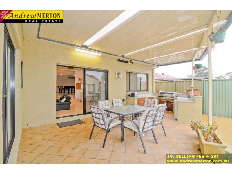 37 Cowper Cir, Quakers Hill NSW 2763