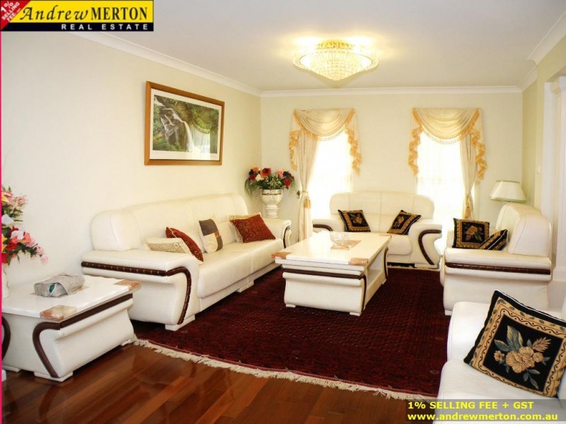 7 Carmelo Crt, Kellyville NSW 2155