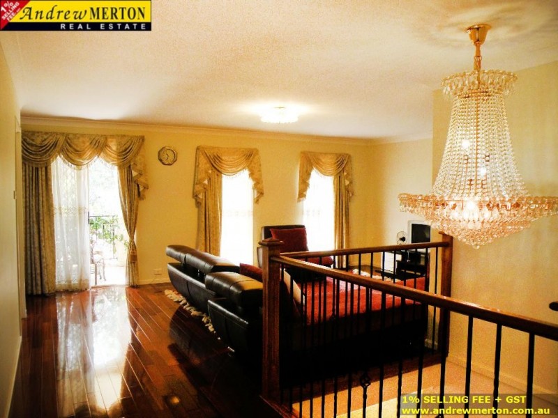 7 Carmelo Crt, Kellyville NSW 2155