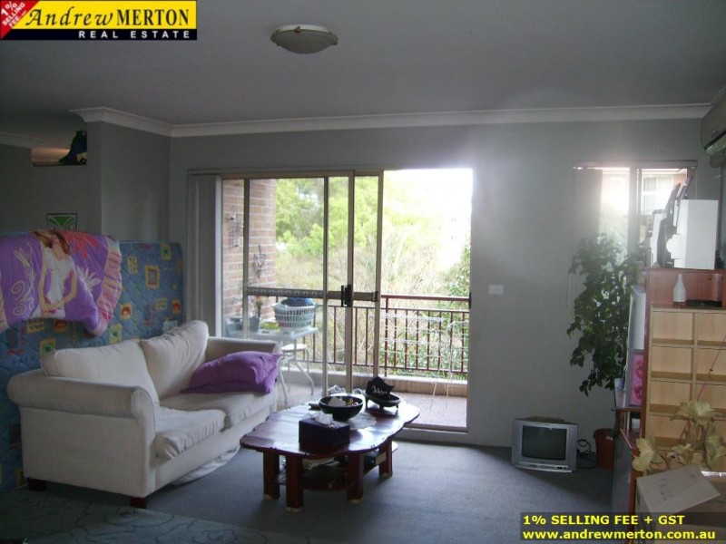 18/2 Fourth Ave, Blacktown NSW 2148