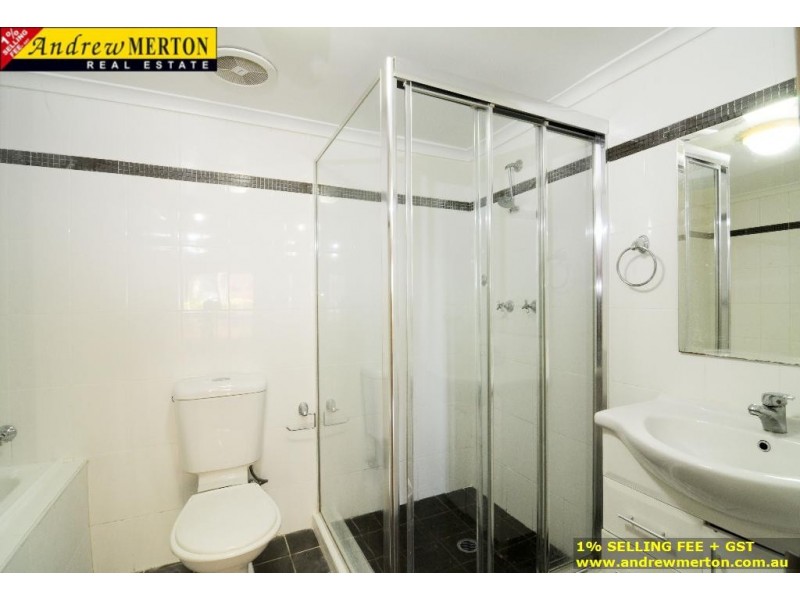 1/8 Oxford Street, Blacktown NSW 2148